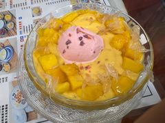 雪山杨枝甘露-广信牛奶甜品世家(台东店)
