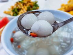 -百联临沂购物中心(临沂路店)