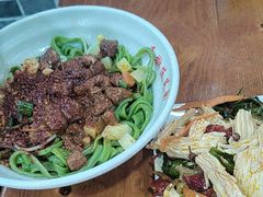 -手擀菠菜面(西康路店)