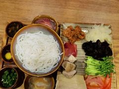 蒙自过桥米线-麦麦山云南菜(复地活力城店)
