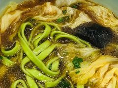 招牌菠菜炝锅面-宛平九号
