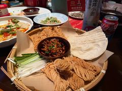 -魏铭鱼头捞饭(晋阳路店)