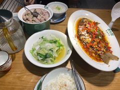 -费大厨辣椒炒肉(万家丽一店)