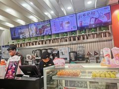 -CoCo都可(湖滨银泰店B区店)