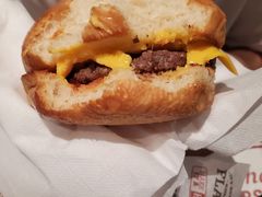 -The Habit Burger Grill 哈比特汉堡(复兴soho店)