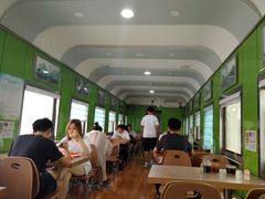 靠窗位-山东建筑大学·火车餐厅7号车厢麻辣烫