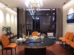 包厢-鼎泰亨·海鲜牛肉餐厅(滨江店)