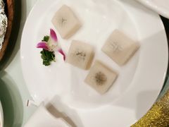 苏式小方糕-得月楼·省级非遗·传统苏帮菜(观前店)
