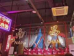-老闵田螺馆·南昌特色小炒(梦时代店)