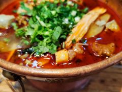 -成都你六姐·牛肉冒菜(上海环宇荟店)