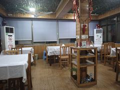 -小六农家乐(崇明西沙湿地店)
