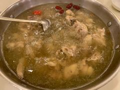 鸡汤火锅-一席地·本地鸡窝·杭帮鸡火锅(萧山银隆百货店)