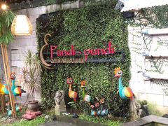 -Pundi Pundi Restaurant