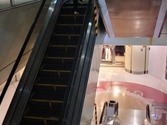 -日月光中心广场