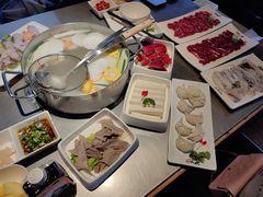 -牛德亨臻牛潮汕火锅(万邦时代店)