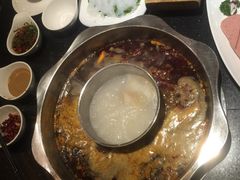 -小天鹅火锅·一线江景洪鼎旗舰店(洪崖洞店)