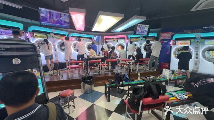 天天玩X秋葉原日系动漫游戏中心图片