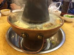 -月圆火锅(宁海东路二店)