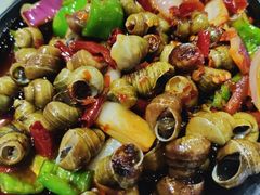 十三香螺丝-沪上名羊天下•烤羊腿•东北烧烤•小龙虾(浦东直营总店)