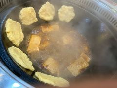 -哈尔滨烧烤·山河村铁锅炖(交大店)