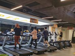 -超鹿运动(达信大厦店)