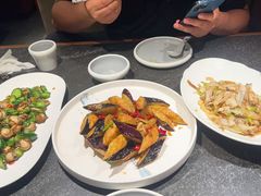 -五谷丰登农家院·地道胶东菜·海鲜烧烤(威海店)