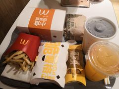 -麦当劳(华融店)