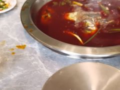 -忘情水鱼头·鲜鱼火锅(滨江中路店)