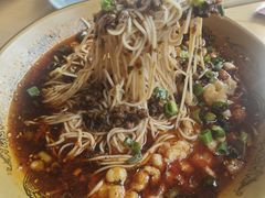 -自贡盐帮菜·玩辣餐厅(樱花园西街店)