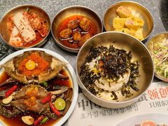 -草家酱蟹炭火烤肉店(珲春南路二店)