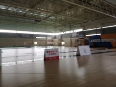 -莱茵体育生活馆