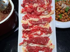 -潮汕三宝鲜牛肉火锅