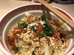 -八二小区抄手(龙湖上城天街店)