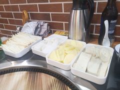 -雨谷万家炭炉土鸡煲(电联大厦店)