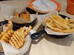 -必胜客(阿罗海店)