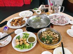 -红日饭店(裕隆三路店)