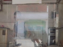 -胡荣泉