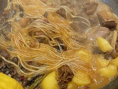 -玺炖·中国铁锅炖(虹桥天街店)