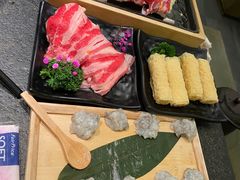 -湊湊火锅·茶憩(打浦桥日月光店)