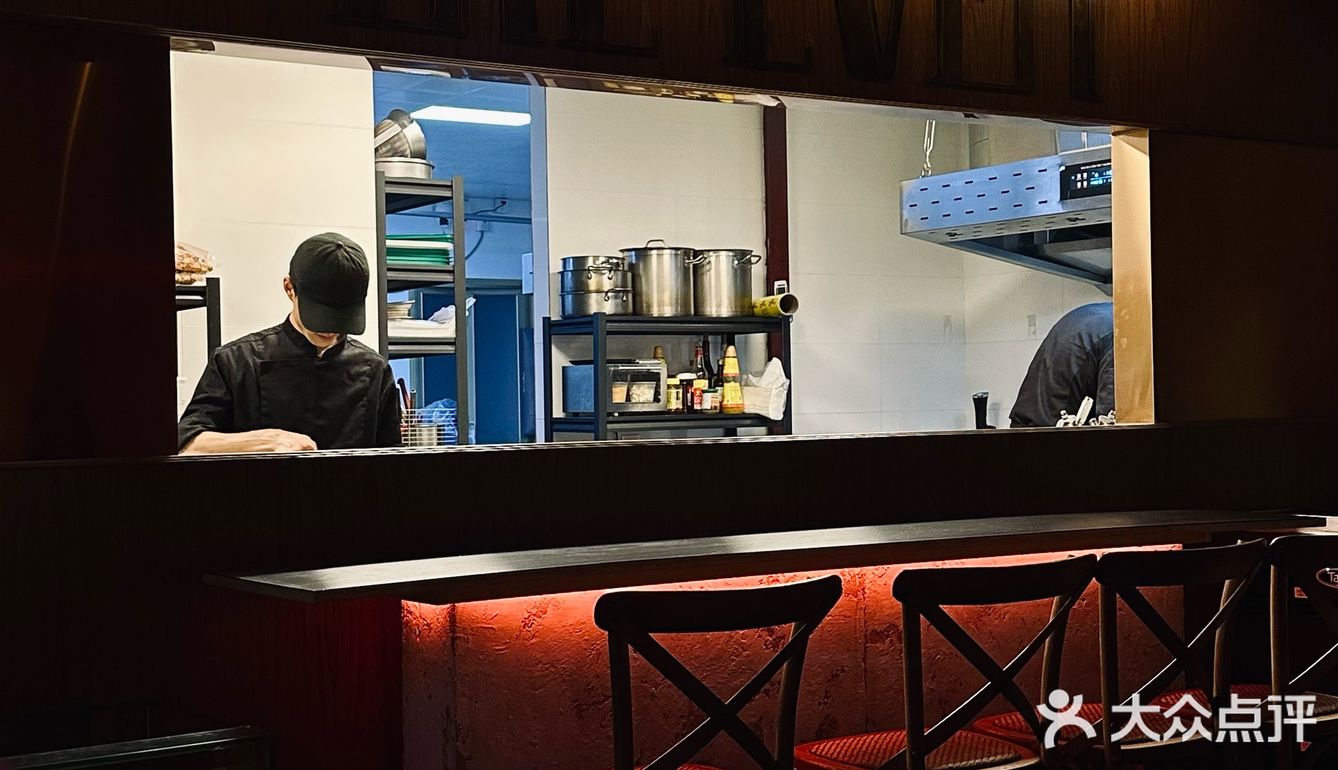 北京｜在氛围感法式Bistro邂逅迷人佳酿🥂