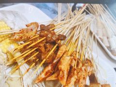 -辣八香新疆孜然串烤火锅(环球港店)