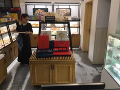 -恒真面包烘焙坊