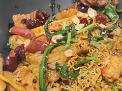 -醉人椒麻辣香锅(王府井喜悦店)