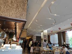 -威珀斯酒店·珀萃美食餐厅 | 海鲜刺身·现烤生蚝·特色烤肉