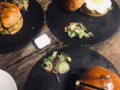 -HIGH FIVE哈福手工汉堡(桂林路店)