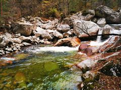 -青峰峡国家森林公园