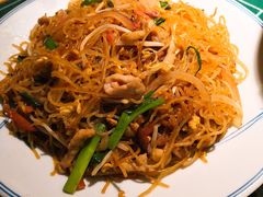 -粤港湾砂锅粥·宵夜(宝龙店)