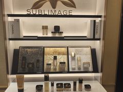 -Chanel(德基广场店)