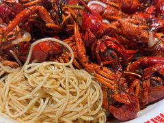 网红秘制龙虾-周姑娘不等味·牛羊肉火锅·螃蟹罗氏虾·烤鱼烤串(高邮店)