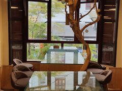 -霸王茶姬(南强街店)